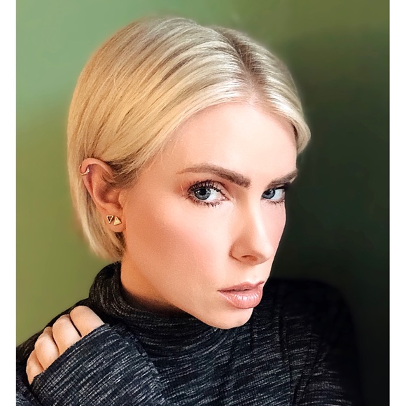 laurahammond7